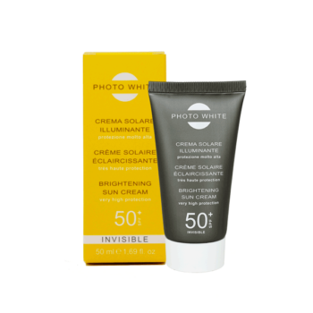 M&D PHOTO WHITE CREME SOLAIRE ECLAIRCISSANTE INVISIBLE SPF50+ 50ML