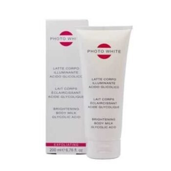M&D PHOTO WHITE LAIT CORPS ÉCLAIRCISSANT 200ML